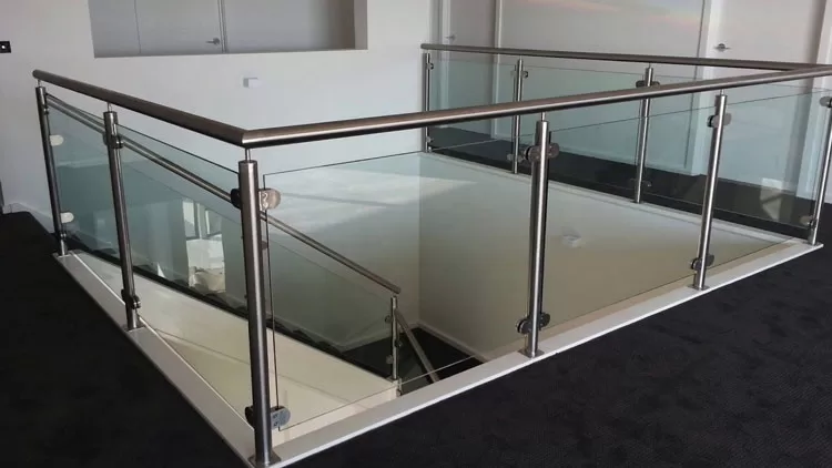 Posts For Glass Balustrade 8